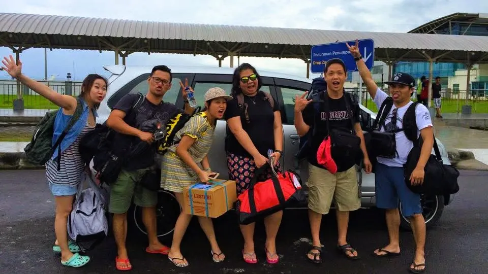 Penjemputan wisatawan di Bandara Internasional Lombok - Itinerary Hari 1 Paket Tour Lombok 3H2M C